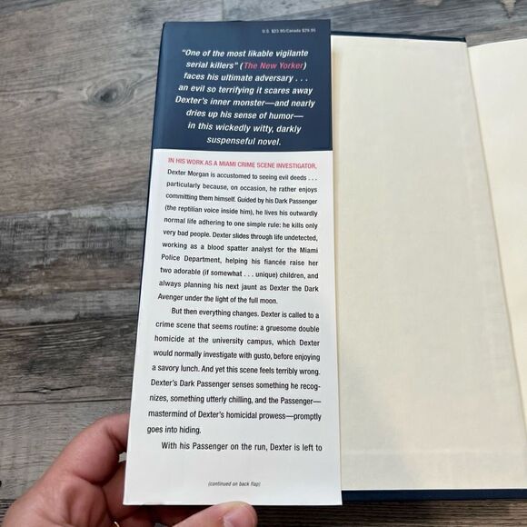 Dexter in the Dark Jeff Lindsay Hardback first edition - Picture 2 of 5